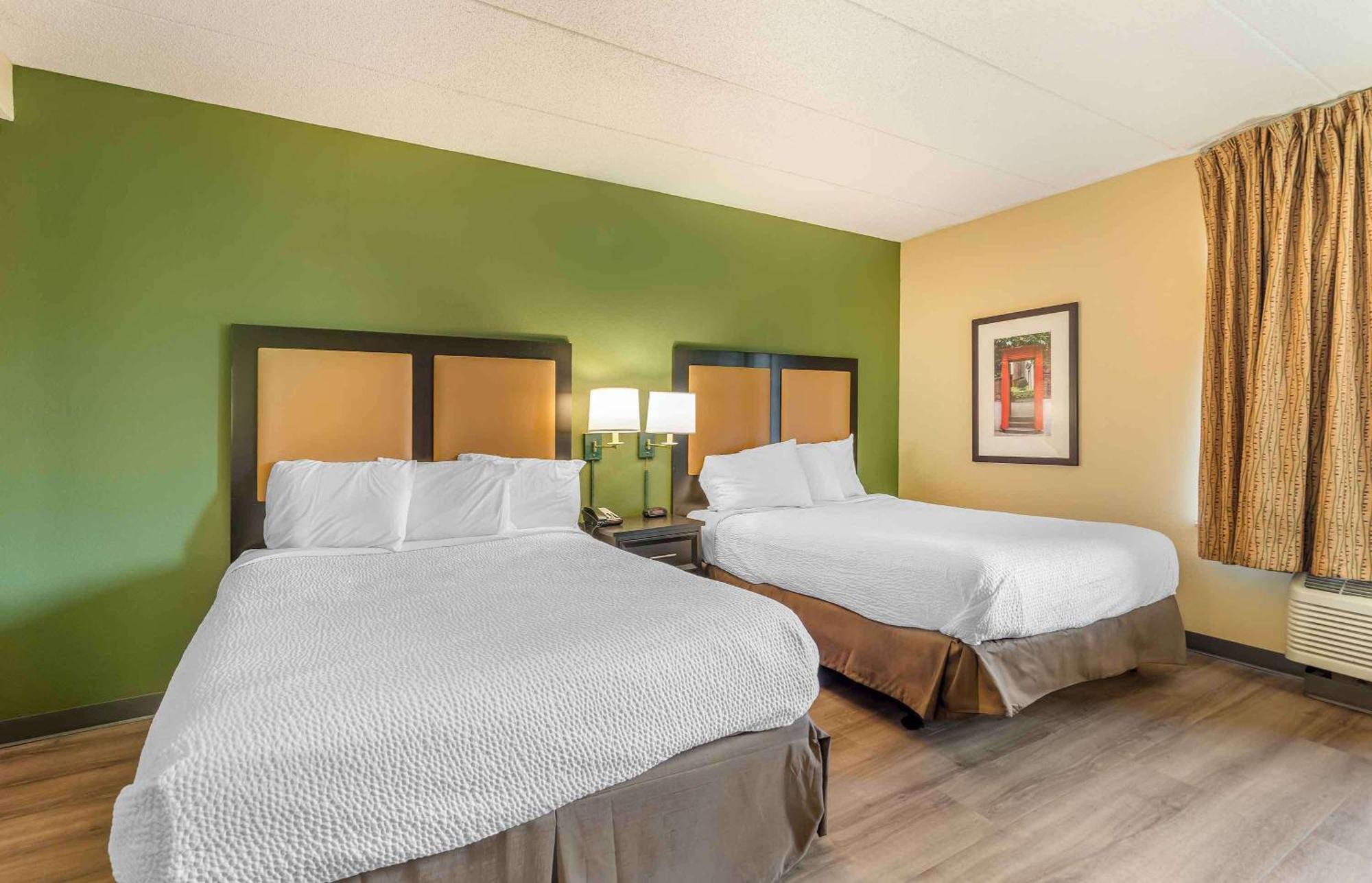 Extended Stay America Select Suites - Chicago - Lombard - Oakbrook Oakbrook Terrace Esterno foto
