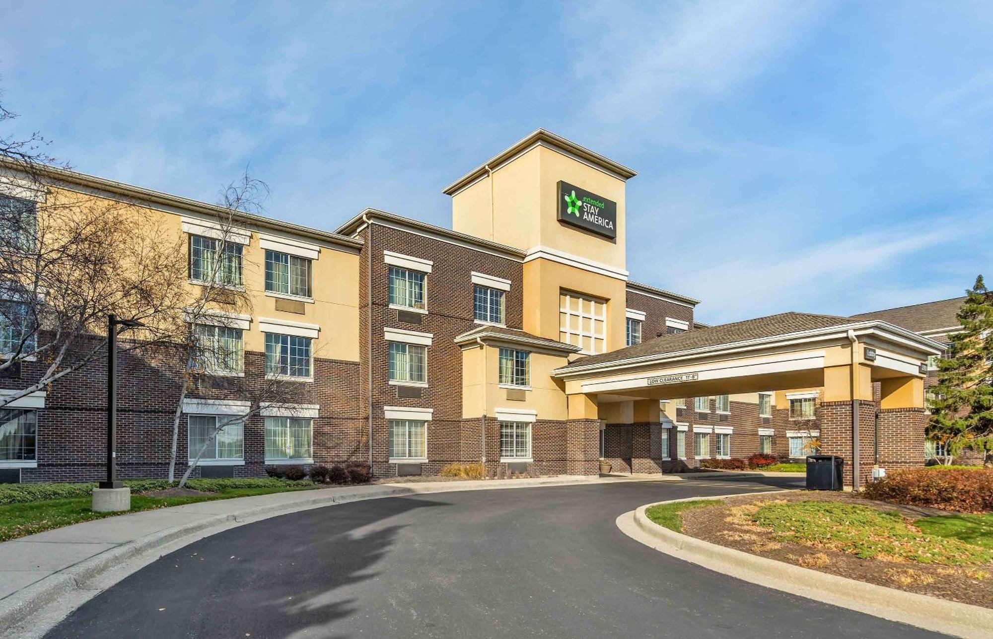Extended Stay America Select Suites - Chicago - Lombard - Oakbrook Oakbrook Terrace Esterno foto