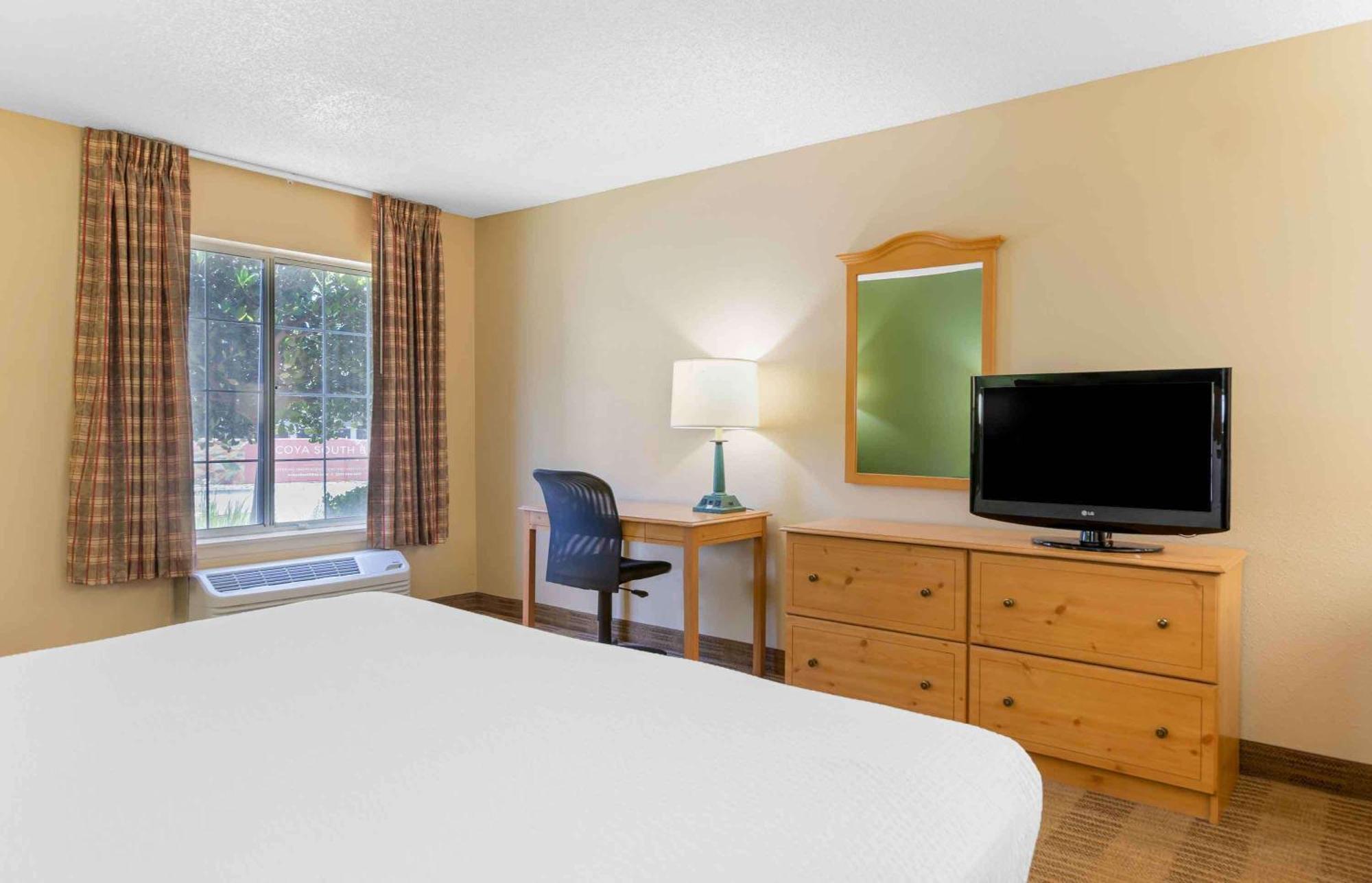 Extended Stay America Select Suites - Chicago - Lombard - Oakbrook Oakbrook Terrace Esterno foto