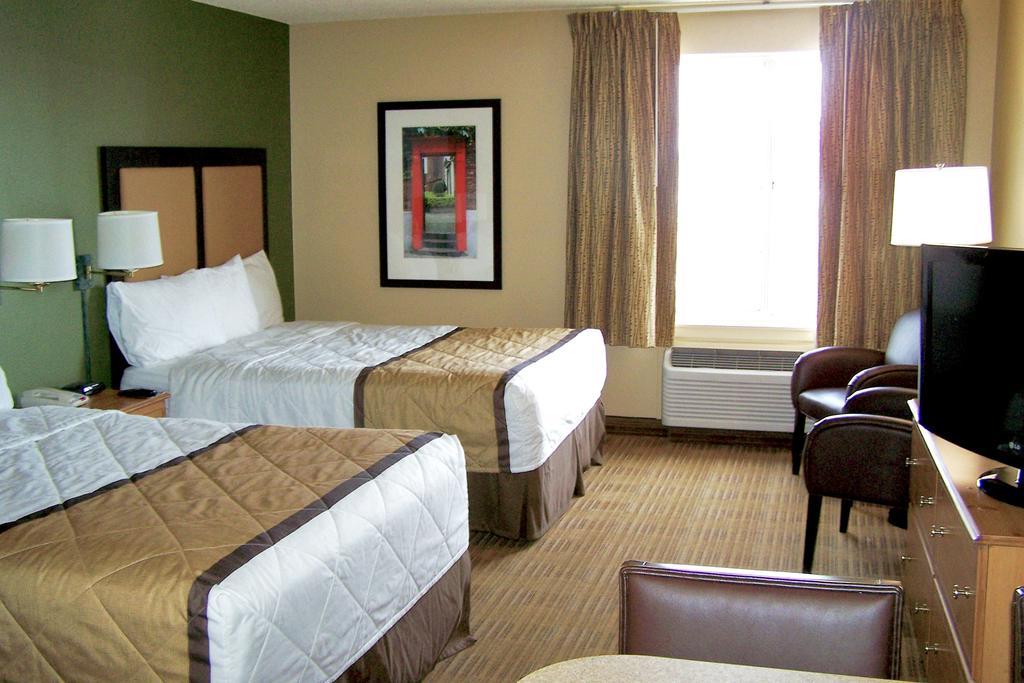 Extended Stay America Select Suites - Chicago - Lombard - Oakbrook Oakbrook Terrace Esterno foto