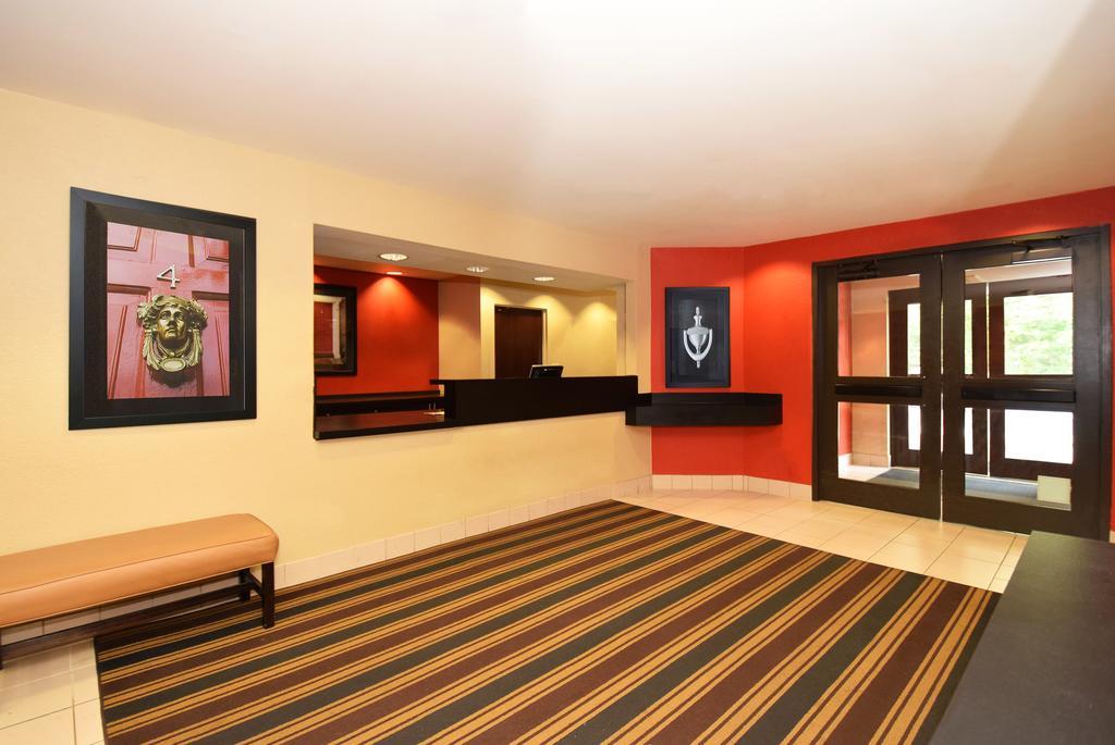 Extended Stay America Select Suites - Chicago - Lombard - Oakbrook Oakbrook Terrace Esterno foto