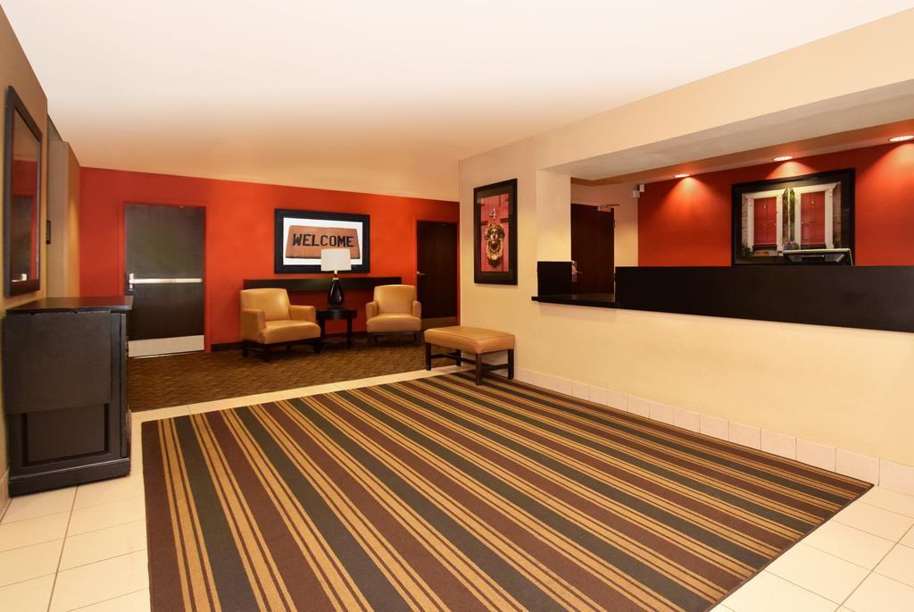 Extended Stay America Select Suites - Chicago - Lombard - Oakbrook Oakbrook Terrace Esterno foto